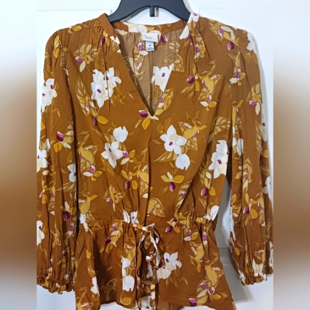 A New DAY long sleeve peplum floral  top